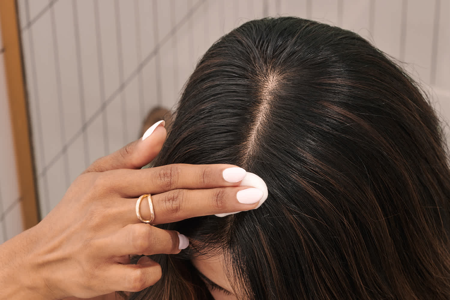 Folic Acid Deficiency Symptoms in Hair: Does it Cause Hair Loss?
