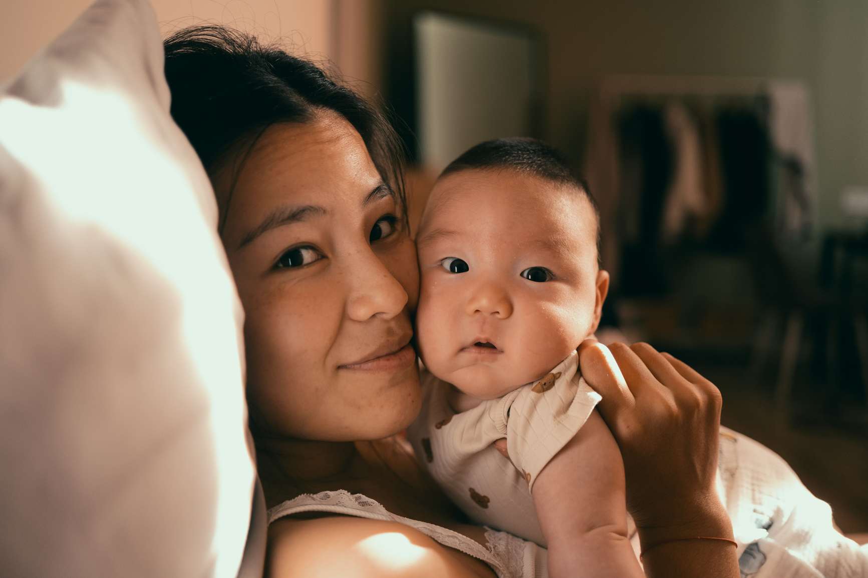 Postpartum Hair Loss: Causes, Expectations, and Treatment Options