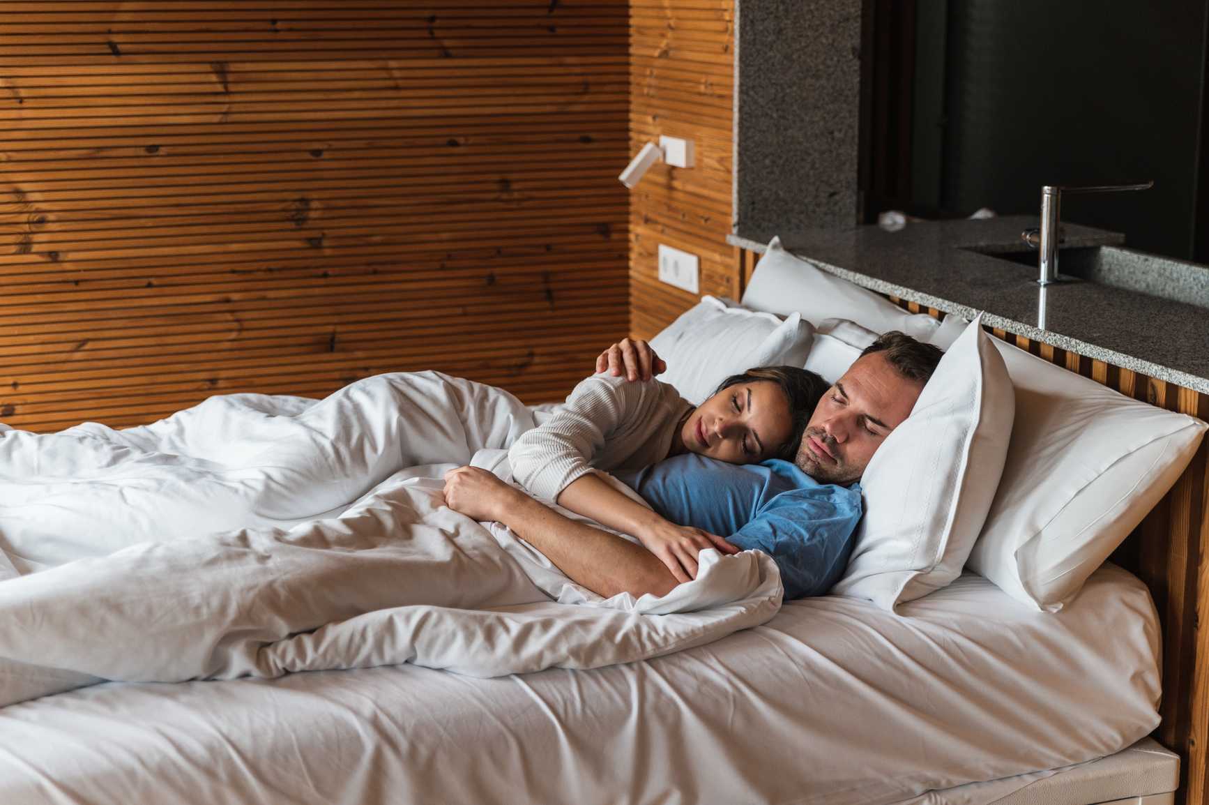 Painful Intercourse in Menopause: Why Sex Hurts and What to Do