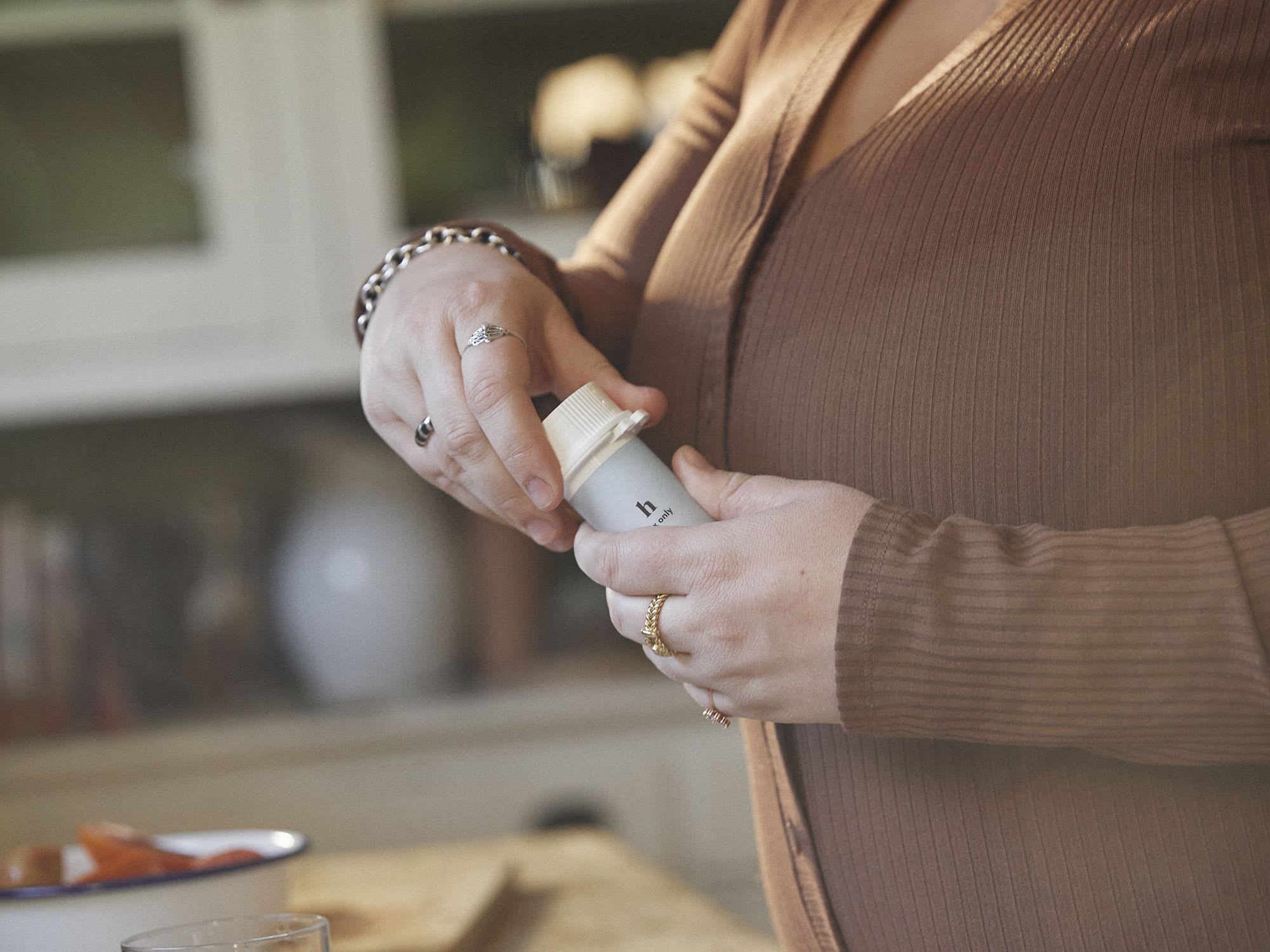 Buspirone (Buspar): What It Is, Side Effects, Pros and Cons, and Uses