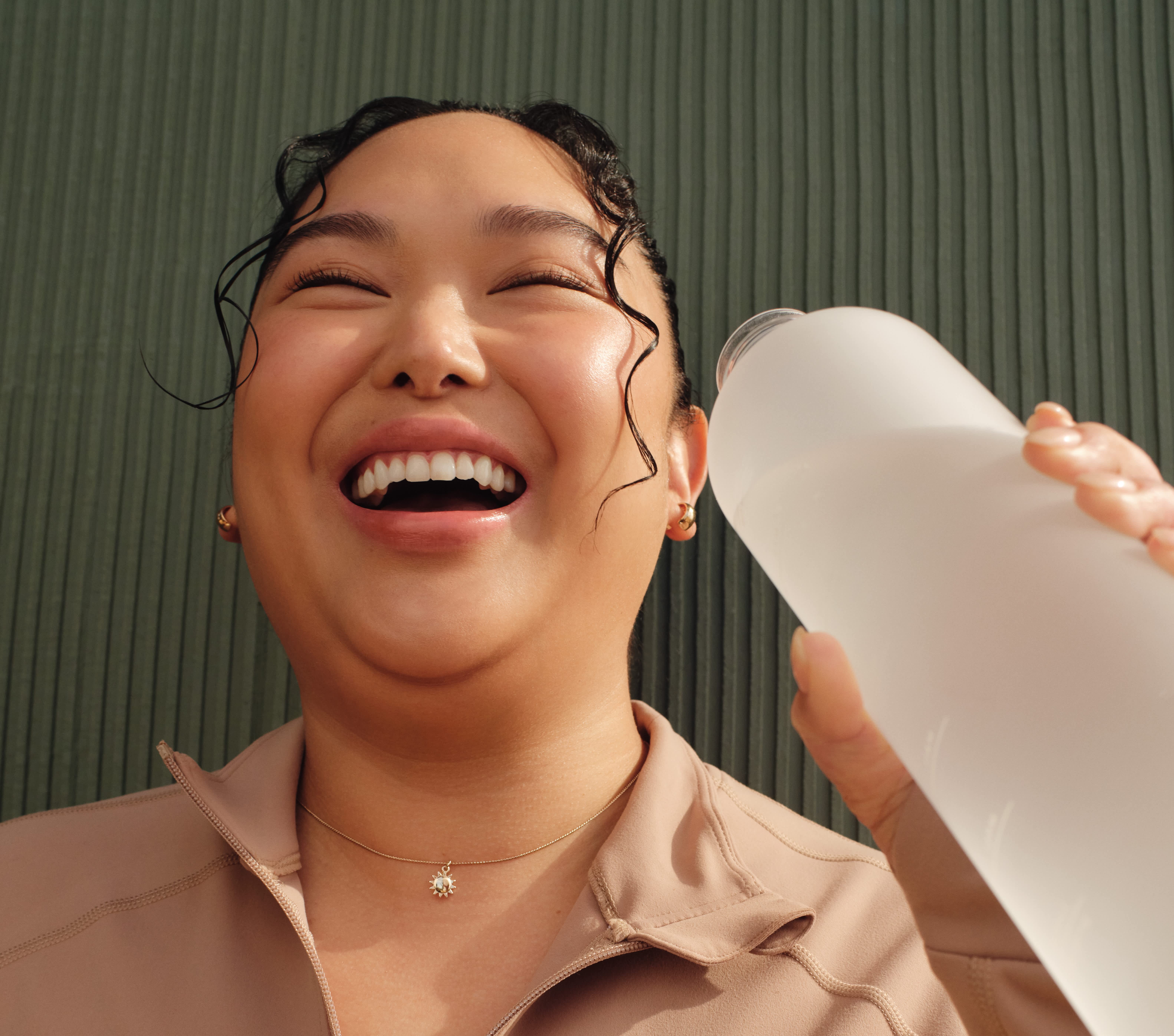 How to Add Electrolytes to Water: 6 Tips + If It’s Worth It 