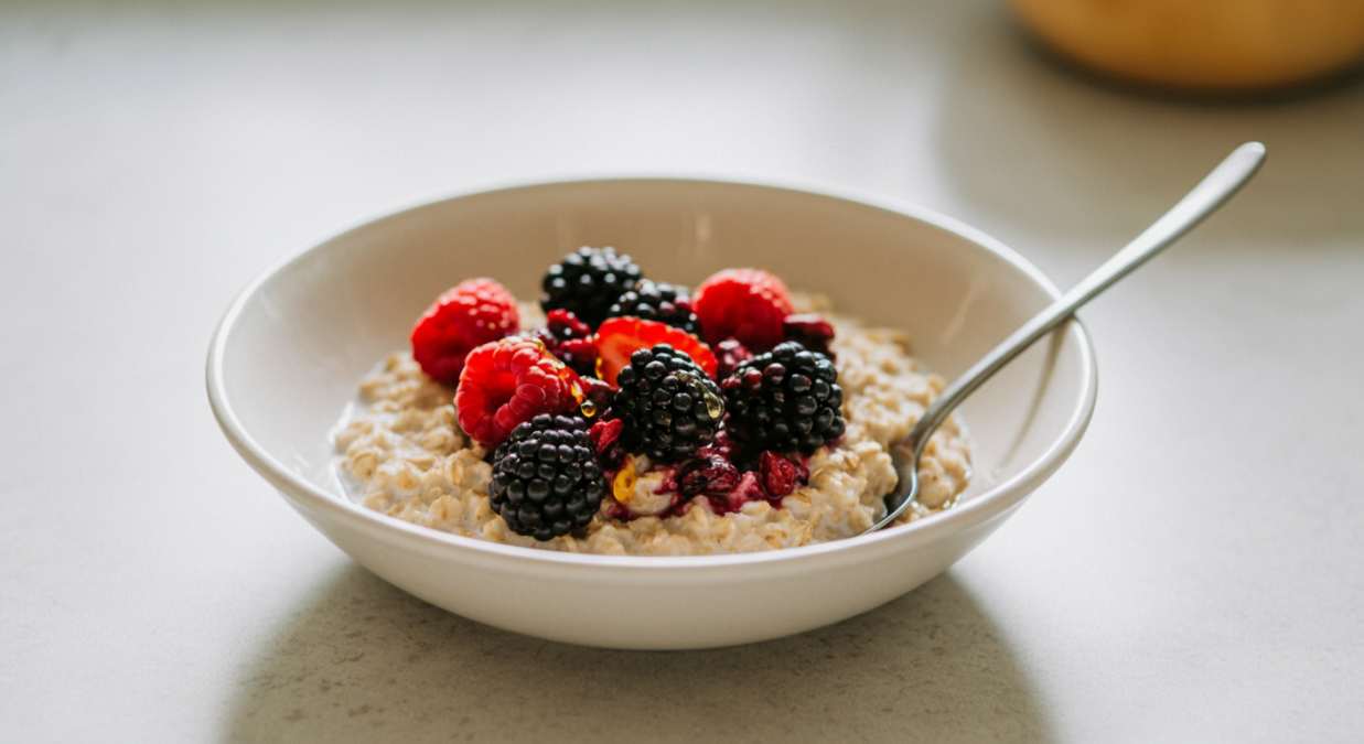 Oats Nutrition Spotlight: Fiber, Protein, and More