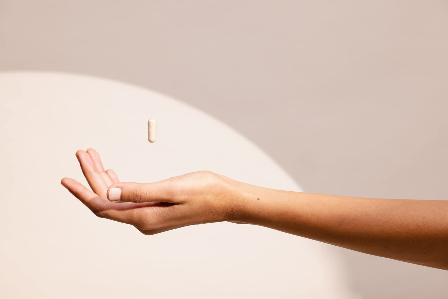 OMI Hair Nutrition: A Doctor Reviews the Supplement