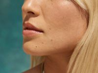 Does Straightening Your Hair Damage It?